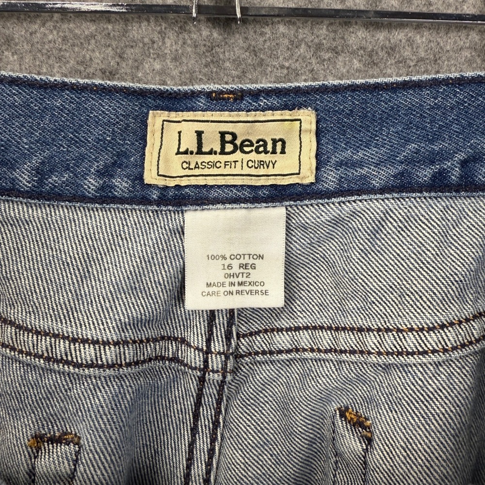 LLBean Classic Fit Curvy Jeans Medium Wash Denim Women Size 16 Reg - Picture 2 of 8